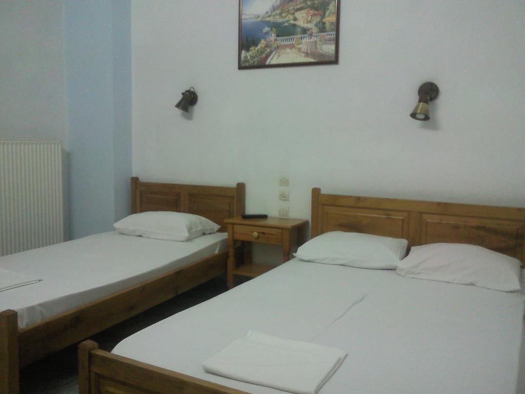 Katerina Hotel Khorevtón Luaran gambar