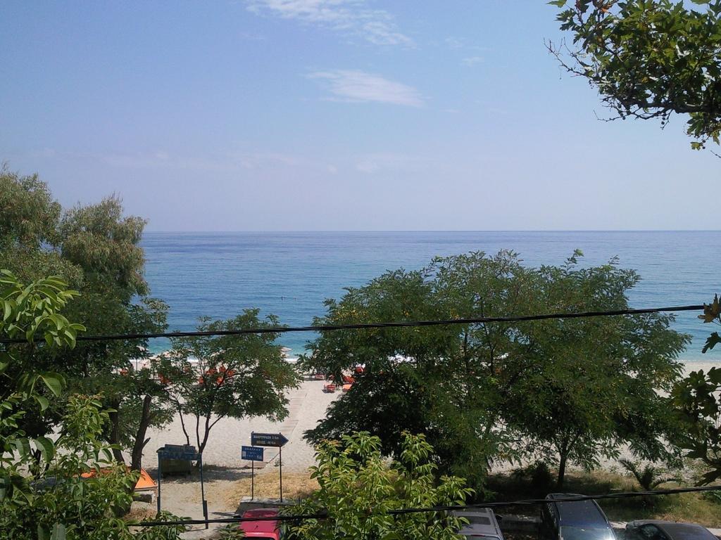 Katerina Hotel Khorevtón Luaran gambar