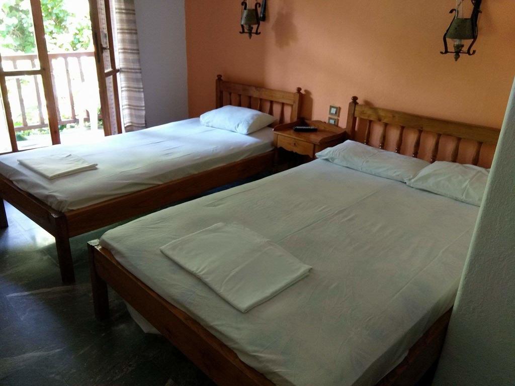 Katerina Hotel Khorevtón Luaran gambar
